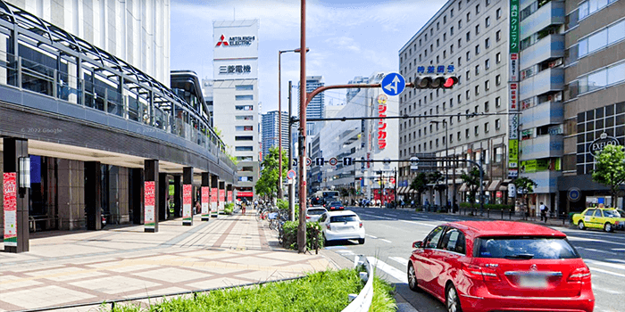 阪急からハカマエイト大阪梅田店への道
