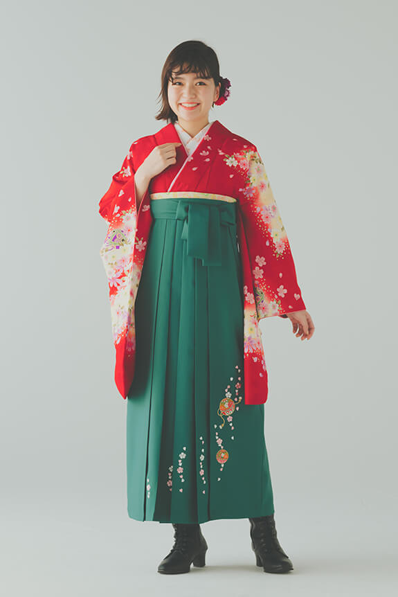 【卒業式袴レンタル/人気/momoko】古典(オシャレ)　赤/緑　G00007_M00045