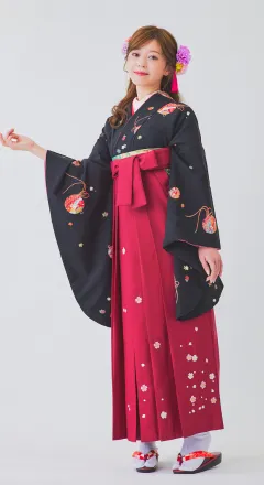卒業式袴レンタル専門店ハカマエイトの着物・袴