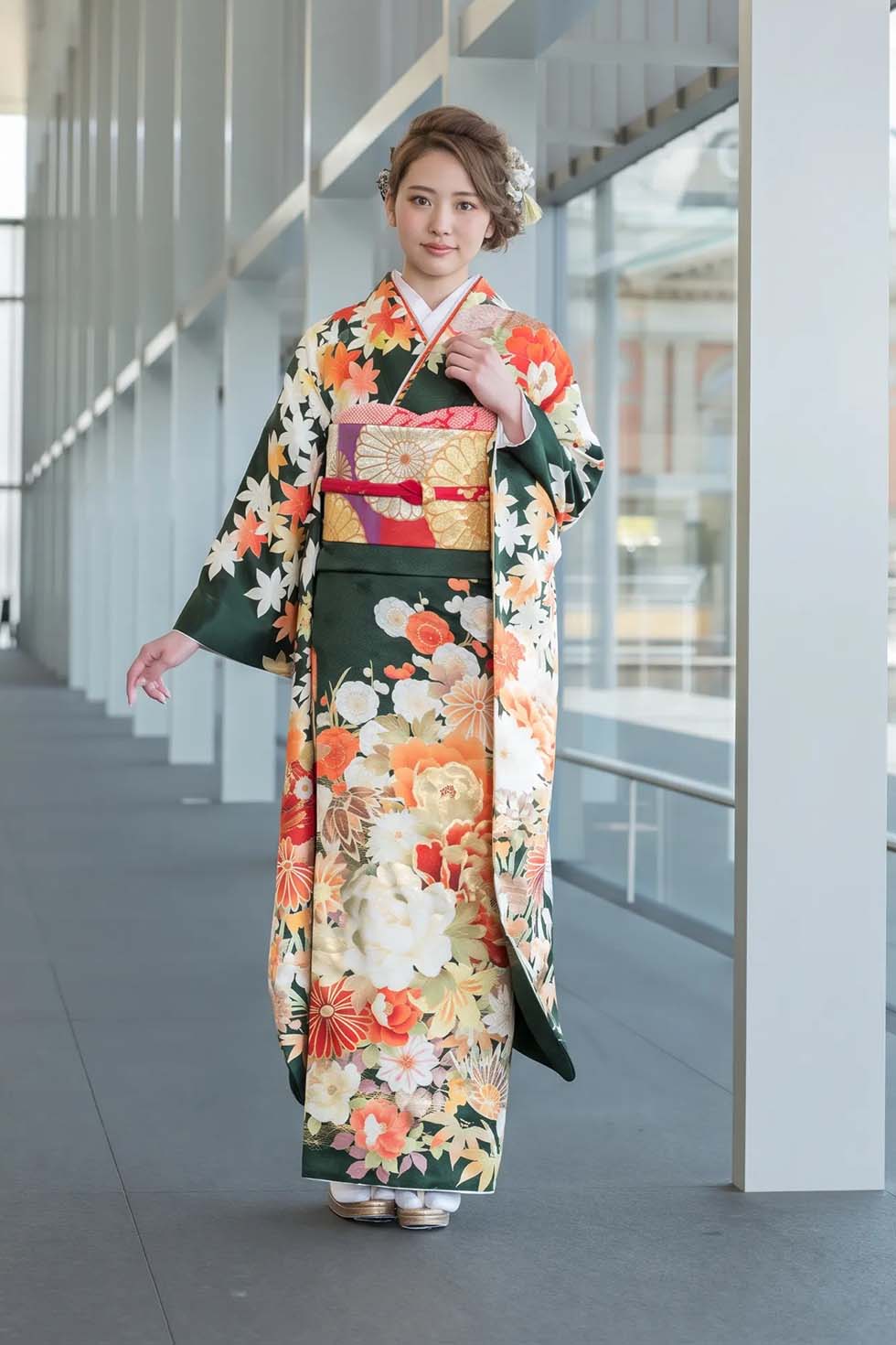 成人式振袖「深緑ぼたん紅葉［FS0772］」
