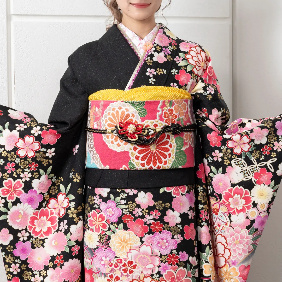 振袖に合わせる小物｜重ね衿