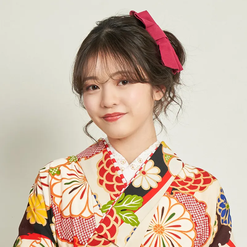 卒業式の袴に似合う髪型・ヘアスタイル・ヘアアレンジ・ミディアム・ポニーテール