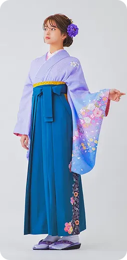 教員に最適な“二尺袖×袴”スタイル