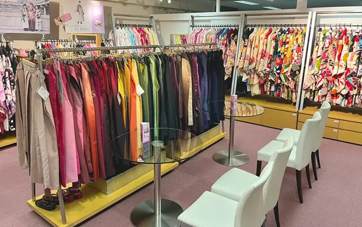 ハカマエイトが女性教員の方に選ばれる3つの理由｜駅チカでアクセス抜群！忙しい教員でも通いやすい