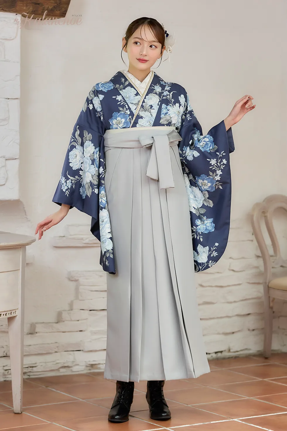 卒業式袴レンタル 加藤栞ちゃん着用 HH1041 ノクターンガーデン