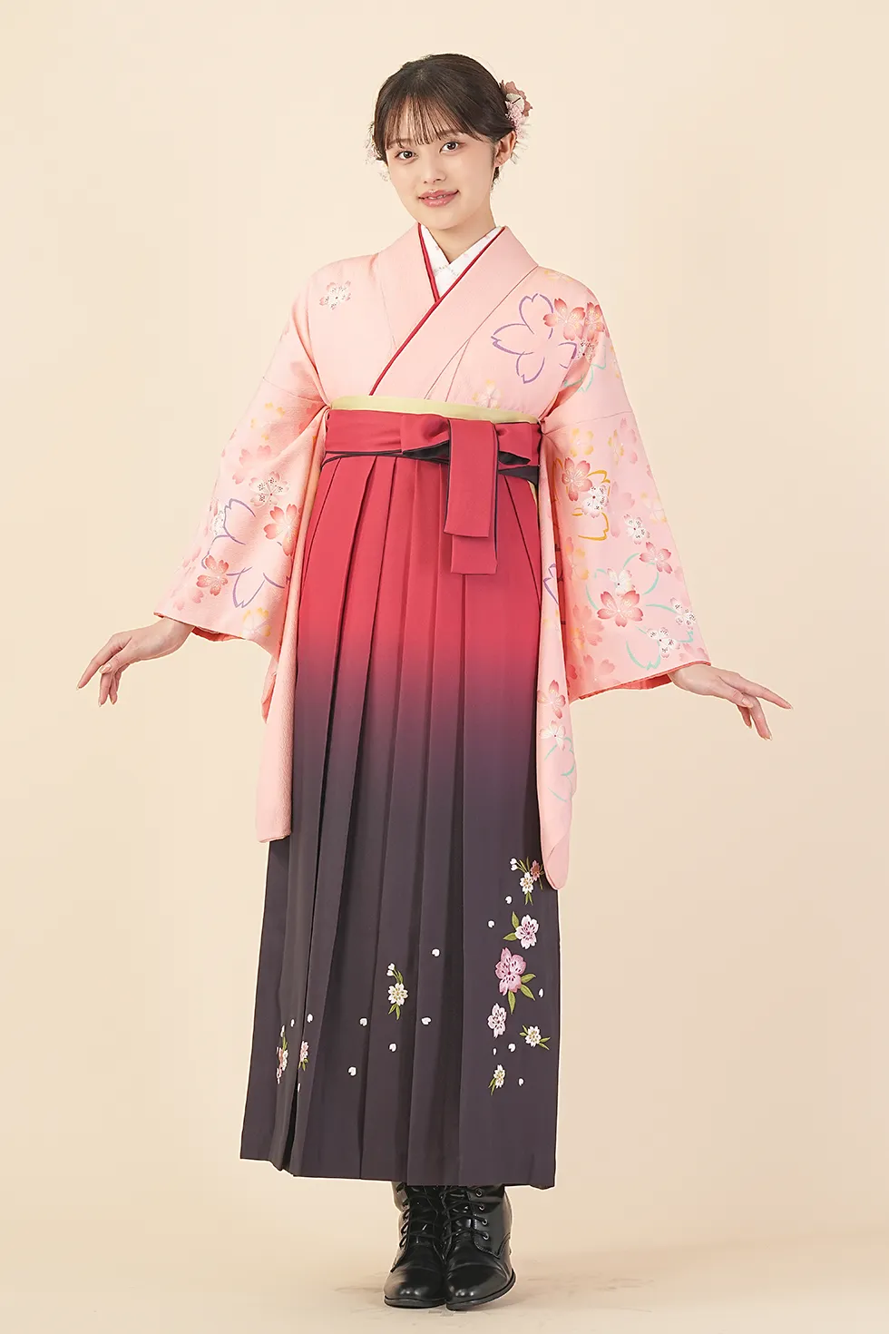 ピンク大桜の着物に赤紺ぼかし刺繍袴を合わせた卒業式袴レンタルコーデ｜ハカマエイト