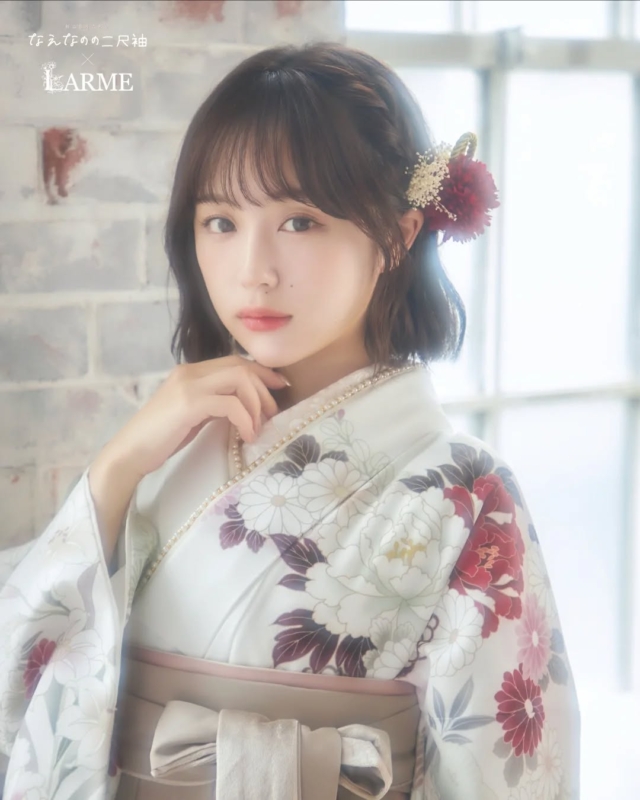 #なえなの #なえなのの二尺袖LARME #日本橋丸上

#袴レンタル ハカマエイト4/2より受付開始致しました🎊
ご来店予約はこちら↓
https://kimono-haregi.com/reserve/

是非お近くの店舗へ衣装を見に来てくださいね❤

昨年から大好評につき、ネットレンタルも4/2より受付開始!!
宅配レンタルはこちらから↓
https://eight-hakama.com/

ーーーーーーーーーーーーーーーーーーーーー
🆕・名古屋栄店
《地下鉄東西線・明城線・名鉄線「栄駅」直結》

・大阪梅田店
《JR「大阪駅」より徒歩5分》

・大阪天王寺店
《JR・大阪メトロ「天王寺駅」より徒歩5分・近鉄南大阪線「大阪阿倍野橋駅」より徒歩5分》

・関大前店
《阪急千里線「関大前駅」より徒歩5分》

・京都河原町店
《阪急「京都河原町駅」より徒歩5分》

・神戸三宮店
《JR三ノ宮、 阪急・阪神神戸三宮駅より 徒歩5分》
ーーーーーーーーーーーーーーーーーーーーーーーーーーーーー
#ハカマエイト
#袴コーデ
#卒業式ヘア
#袴
#卒業袴
#くすみカラー
#26卒